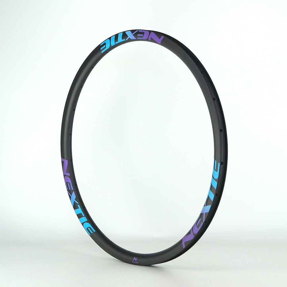 NXT25GRX 700C" 25mm korkea hiilikuitukehä