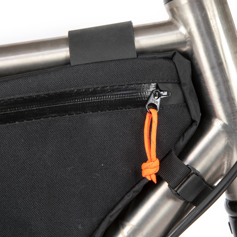Restrap Frame Bag Medium - runkolaukku 3,5 L