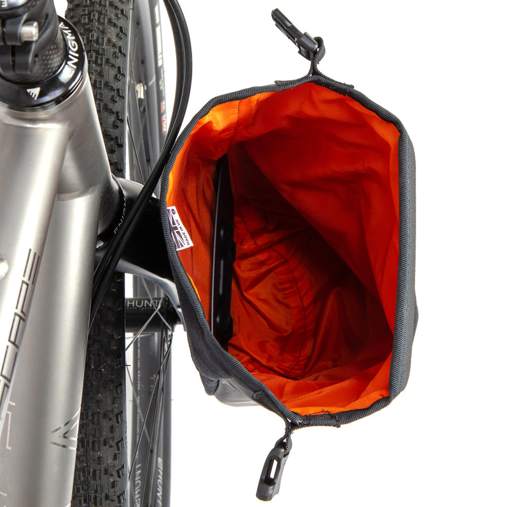 Restrap Switch Pannier 5 L - haarukkalaukku pikakiinnityksellä