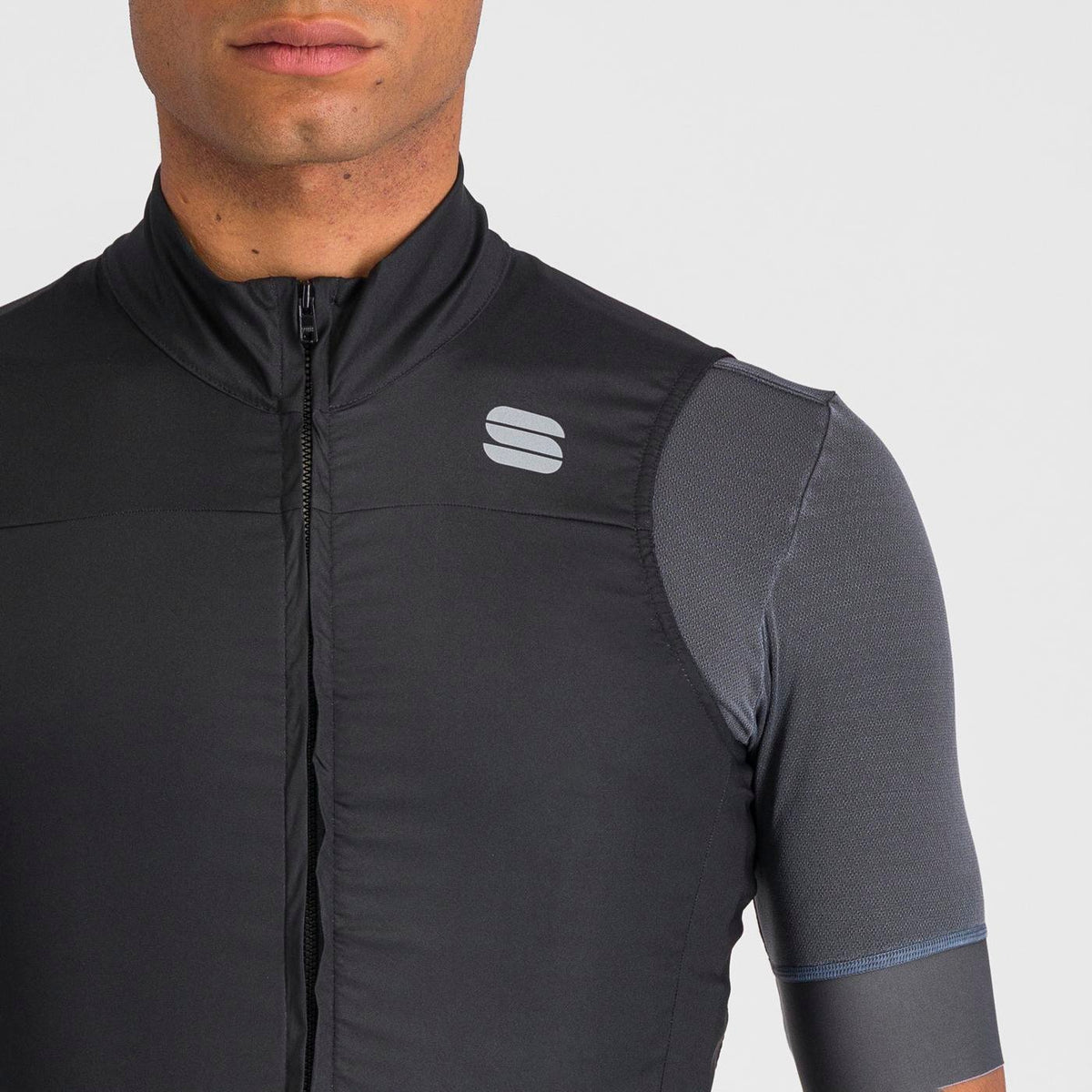 Sportful Pro Vest - kevyt tuuliliivi pyöräilyyn