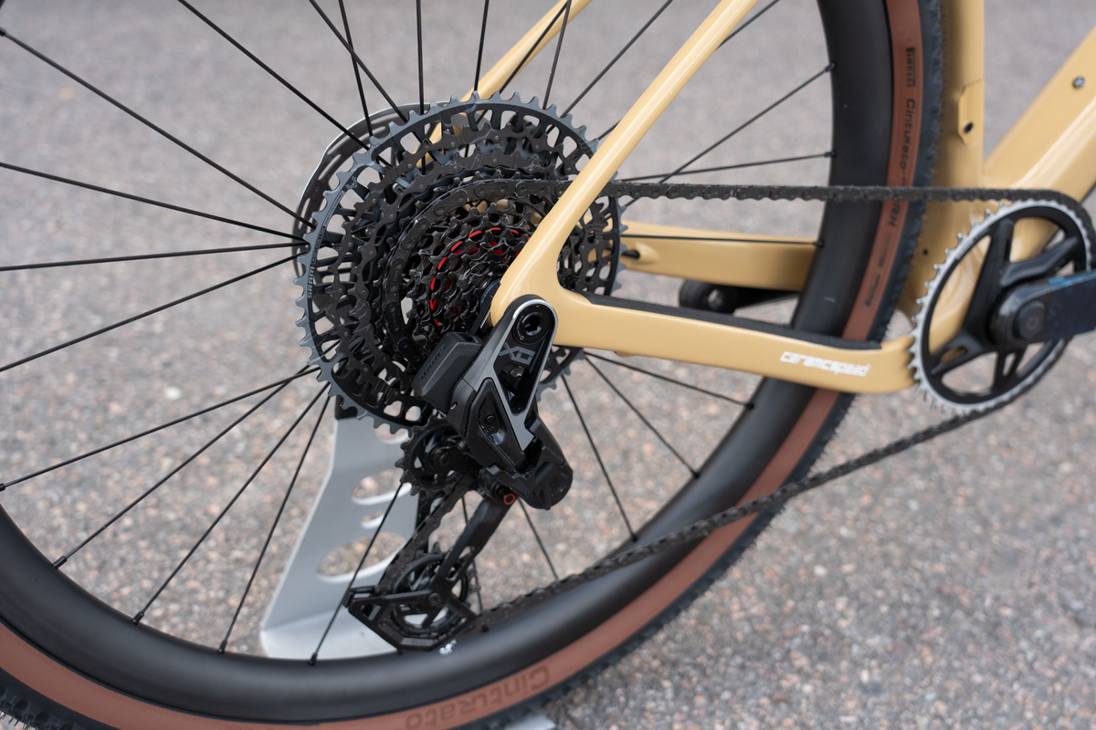 Fara Gr4 - Force XPLR E1 w/PowerMeter - Cycled Shop Edition - koko L/56 cm