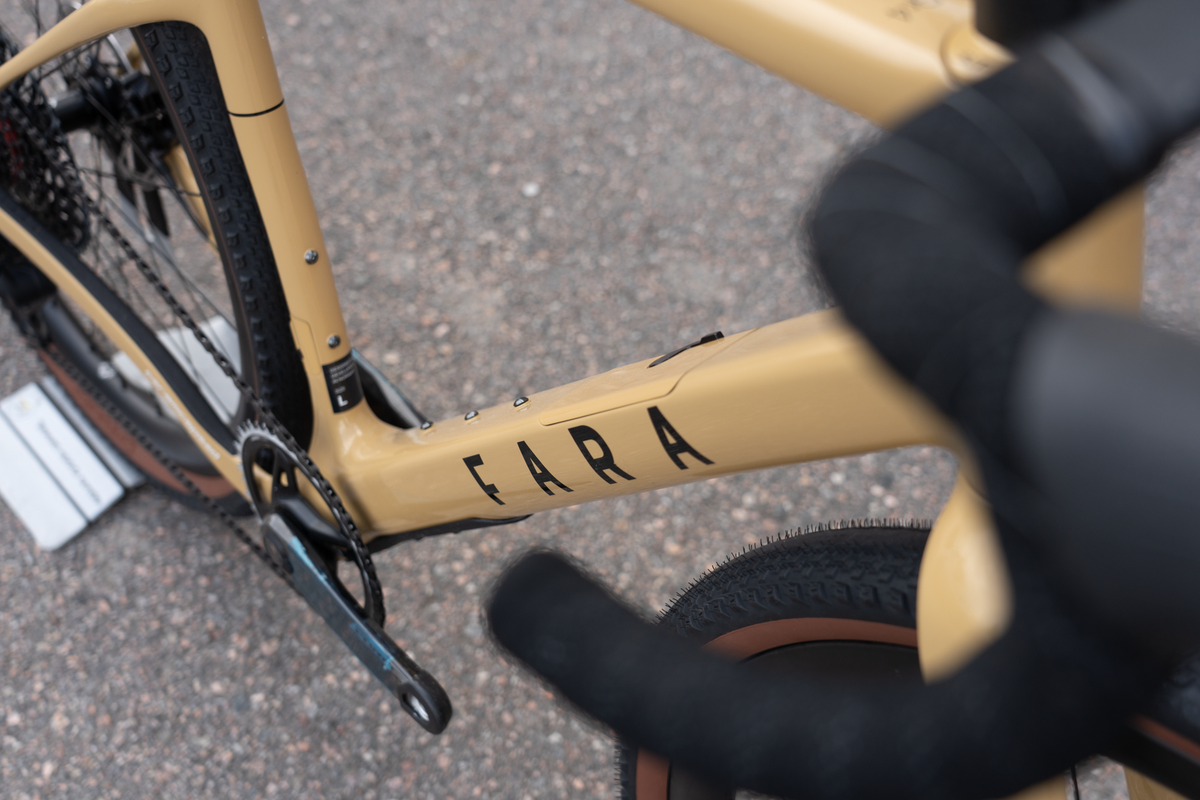 Fara Gr4 - Force XPLR E1 w/PowerMeter - Cycled Shop Edition - koko L/56 cm