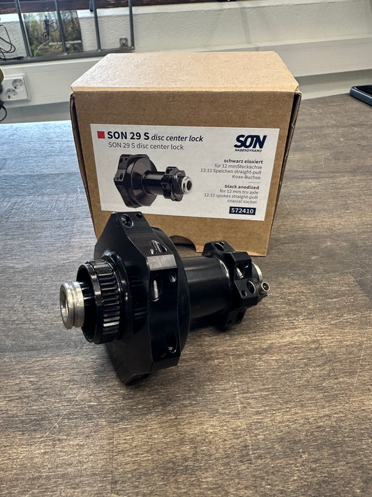 SON 29S Centerlock dynamo 24 pinnaa (12+12)