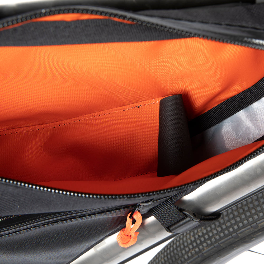Restrap Full Frame Bag Large  - runkolaukku 9 L