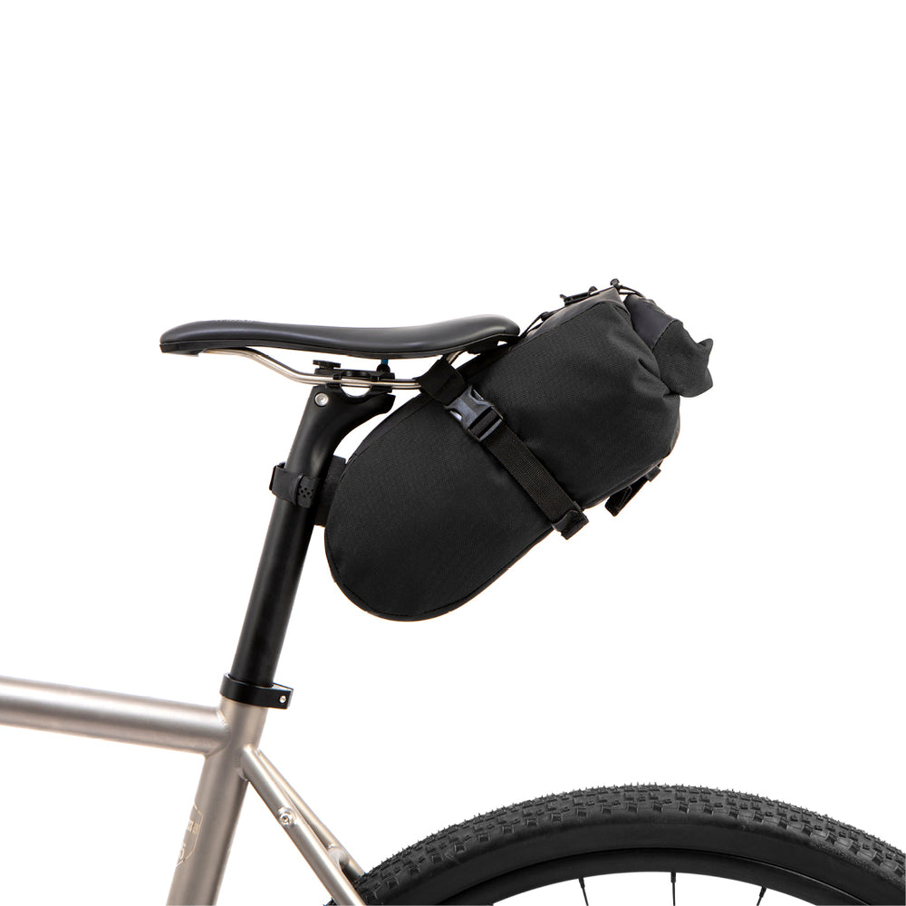 Restrap Saddle Pack - satulalaukku 4,5 L