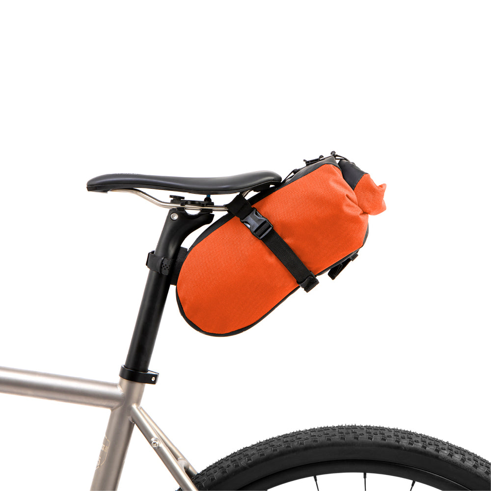 Restrap Saddle Pack - satulalaukku 4,5 L